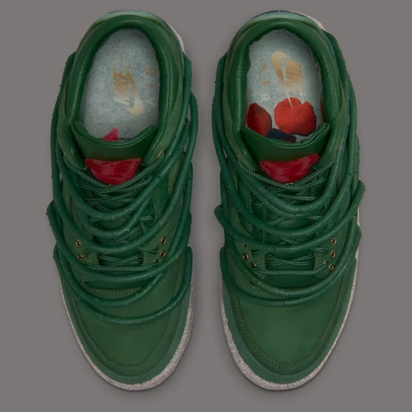 Signed Jordan 3 X Teyana Taylor Concrete Rose - Signed Box. Size 6 - Picture 6 of 9